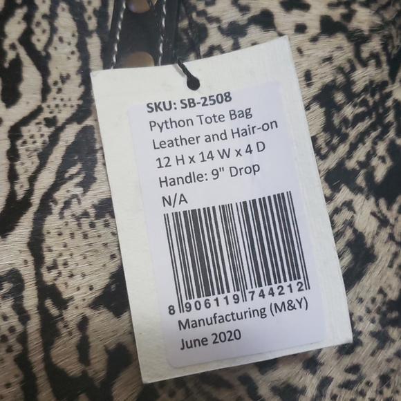 Sixtease Python Tote Bag - Picture 4 of 5